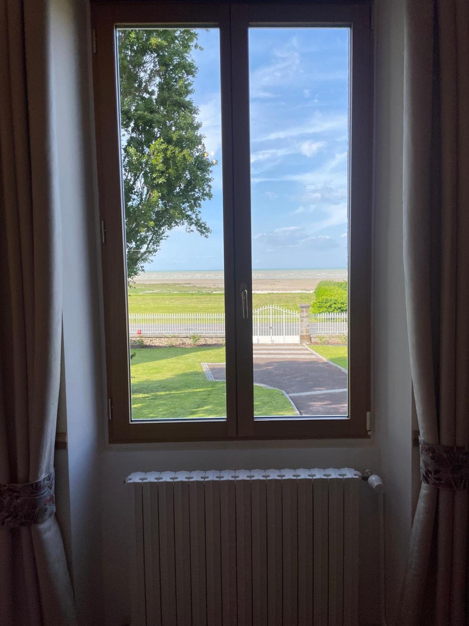 La Salmoniere Hotell Le Vivier-sur-Mer Eksteriør bilde